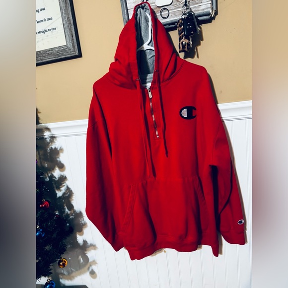 NWOT CHAMPION HOODIE - Picture 1 of 6